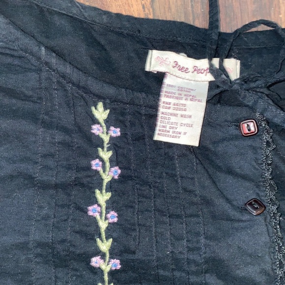 Embroidered Free People top - Picture 2 of 2